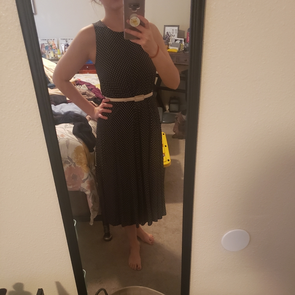 Polka dot midi 🌻